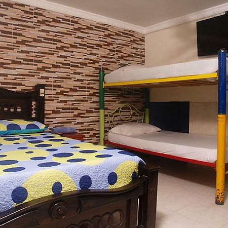 Hostal Los Almendros Σάντα Μάρτα Εξωτερικό φωτογραφία
