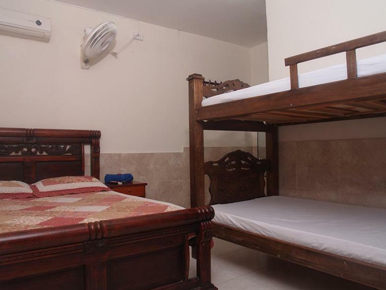 Hostal Los Almendros Σάντα Μάρτα Εξωτερικό φωτογραφία